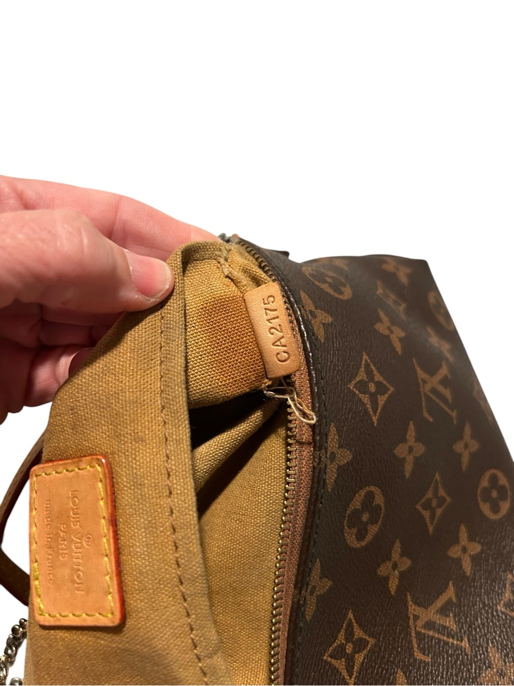 Louis Vuitton Monogram Crossbody Bag in Brown with Tan Strap - Picture 7 of 8